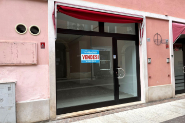 negozio-2.jpeg
